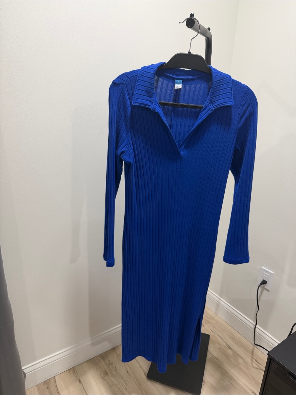 Old Navy Ribbed Collared Long-Sleeve Midi Dress in Blue